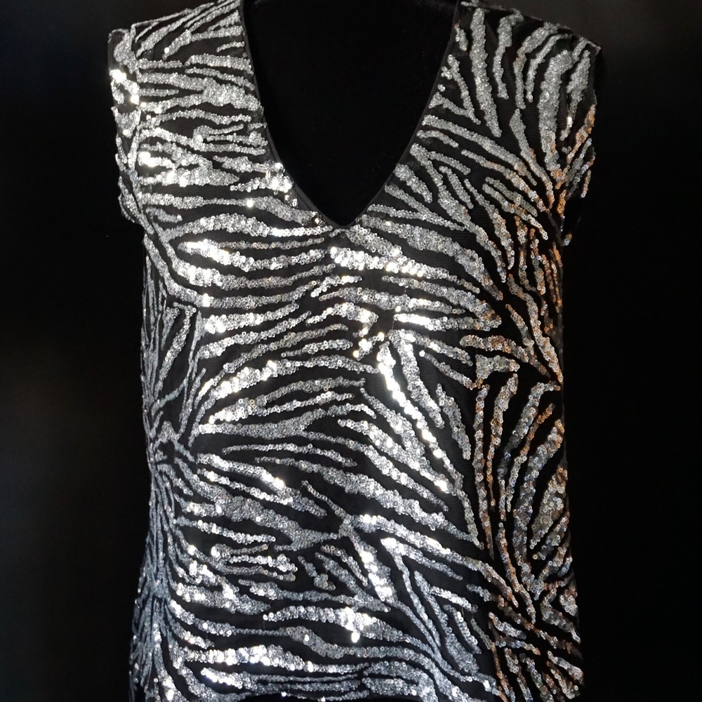 Walter Baker - Akin Sequin Zebra Motif Sleeveless Top - Black/Silver - Size M